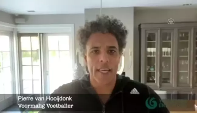 Van Hooijdonk'tan Türkçe 'Evde Kal Türkiye' mesajı - ROTTERDAM