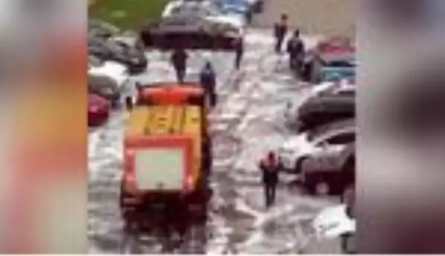 Rusya'da sokaklar böyle dezenfekte edildi