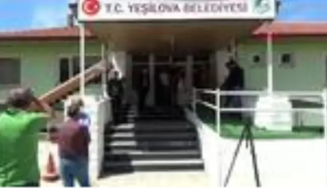 BURDUR Yeşilova Belediye Başkanı ve eşi, evlerinde silahlı saldırıda yaralandı