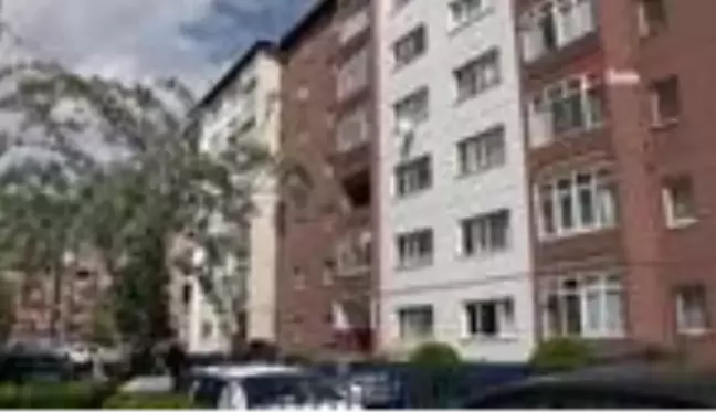 Apartman görevlisinin Korona testi pozitif çıkınca 119 kişi karantina altına alındı