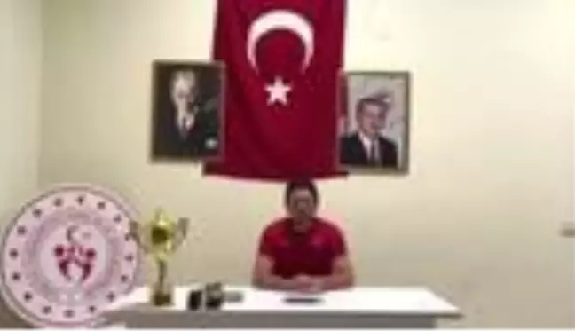 Bisikletçilere 19 Mayıs'a özel moral videosu