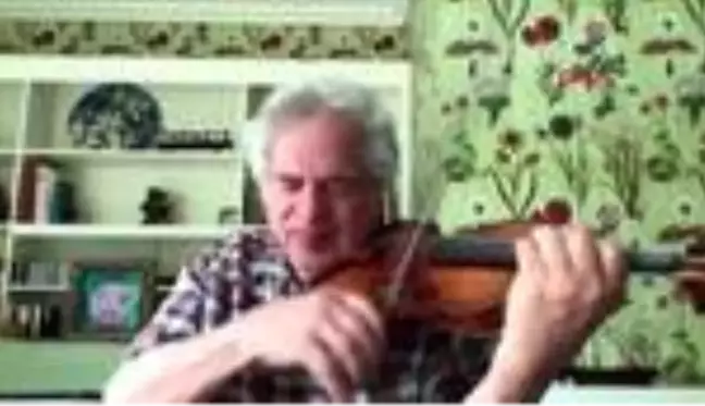 Dünyaca ünlü efsane kemancı Itzhak Perlman'dan karantinada keman dinletisi