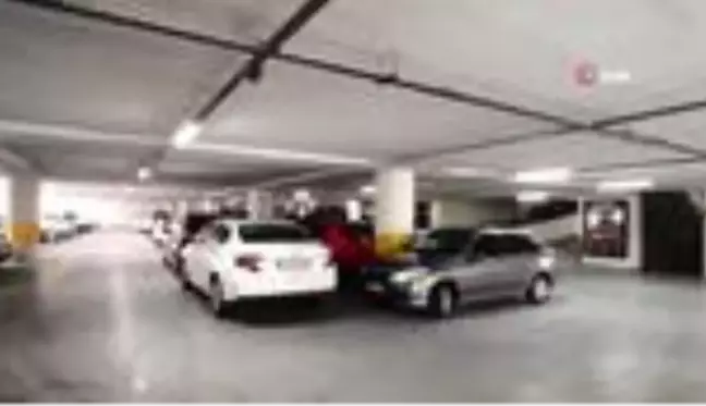 Dolu uyarısı kapalı otoparkları doldurdu