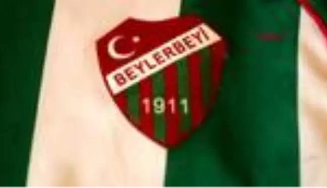 Futbol aşkını koleksiyona çevirdi