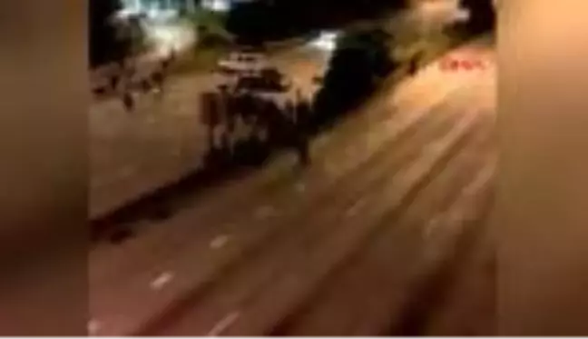 ABD'de alkollü sürücü, lüks aracını kadınların üzerine sürdü 1 ölü, 1 yaralı