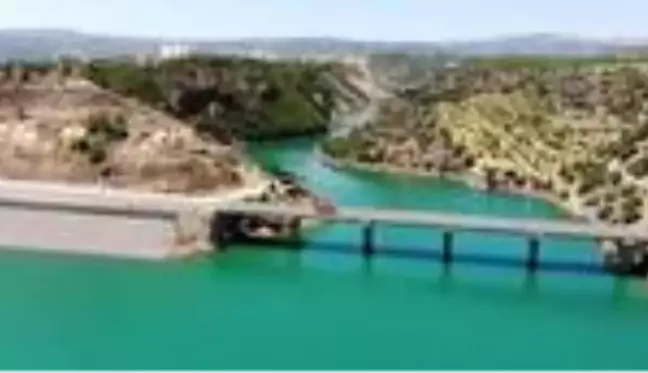 Kayıp Gülistan Doku'yu arama çalışmaları AA ekibince havadan görüntülendi
