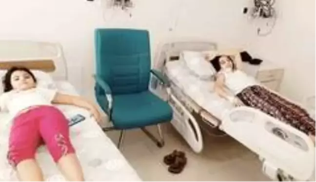 Dereye atılan kurban atıkları 150 kişiyi hastanelik etti