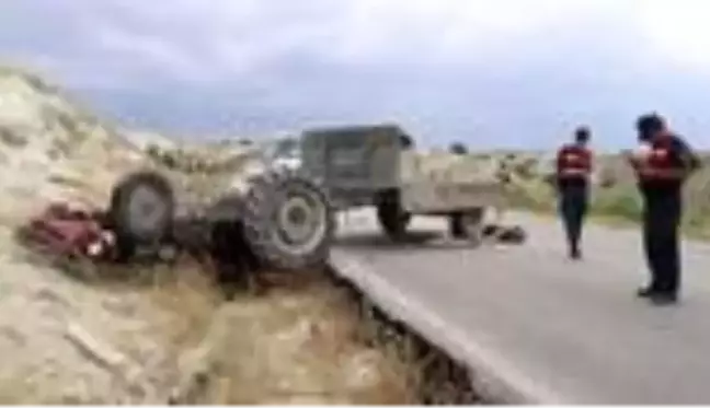 Son dakika haber! Traktör şarampole devrildi: 1'i çocuk 4 yaralı