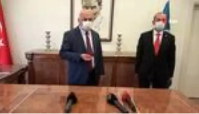 KTÜ'de devir teslim töreni