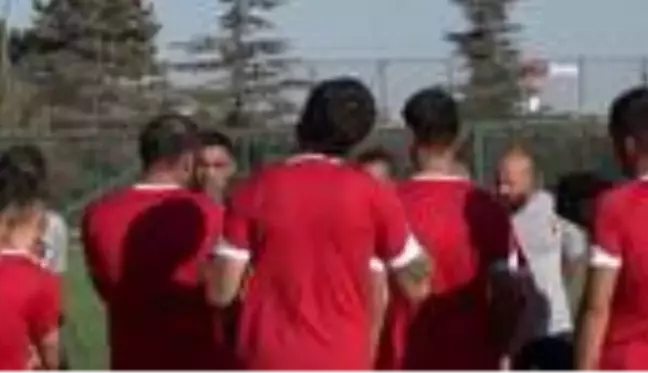 (Özel haber) Eskişehirspor gençleriyle arma mücadelesi verecek
