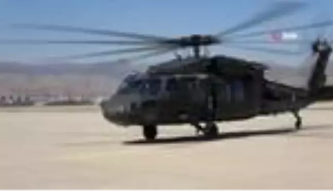 Son dakika haberleri... Jandarma'dan helikopter ile hava destekli trafik denetimi