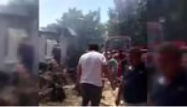 Son dakika haber! Antalya'da çıkan yangında bir ev kullanılamaz hale geldi