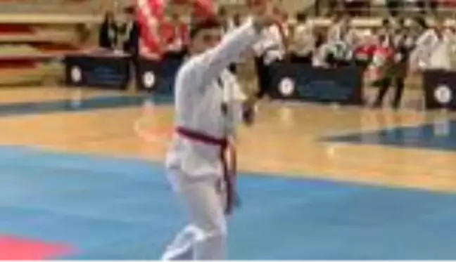 SPOR İşitme Engelliler Tekvando Poomsae Türkiye Şampiyonası Eskişehir'de başladı