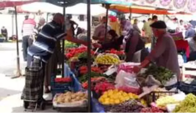 Havaların soğuması semt pazarlarını etkilemedi