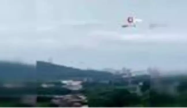 Malezya'da iki helikopter havada çarpıştı: 2 ölü