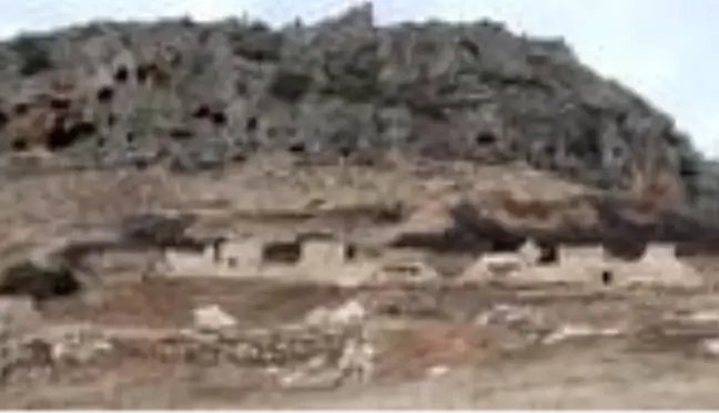 Kazılarda Roma dönemine ait sarnıç ve kale surları ortaya çıkarıldı