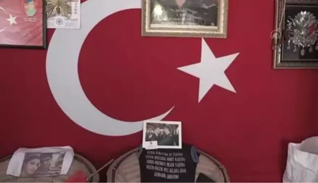 Son dakika... Şehit askerin ailesi evlerinin bir odasını oğullarının hatıralarıyla donattı