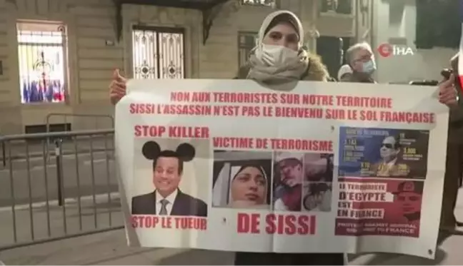 Mısır Cumhurbaşkanı Sisi Paris'te protesto edildi