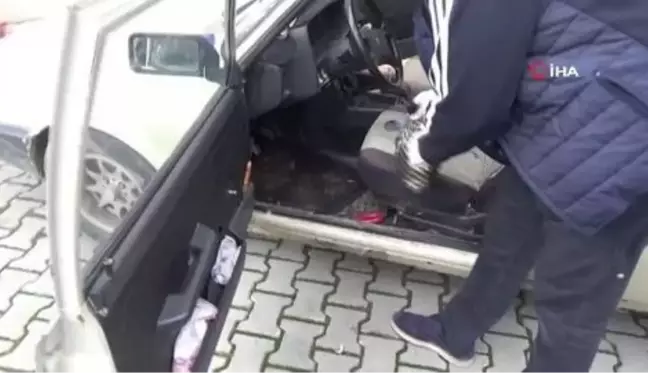 Otomobilde eroin ele geçirildi: 4 gözaltı