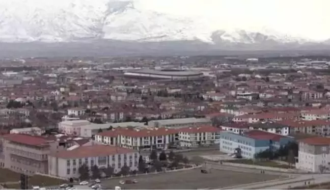 Binlerce kişinin yaşamını yitirdiği Erzincan depremi 81 yıldır unutulmuyor