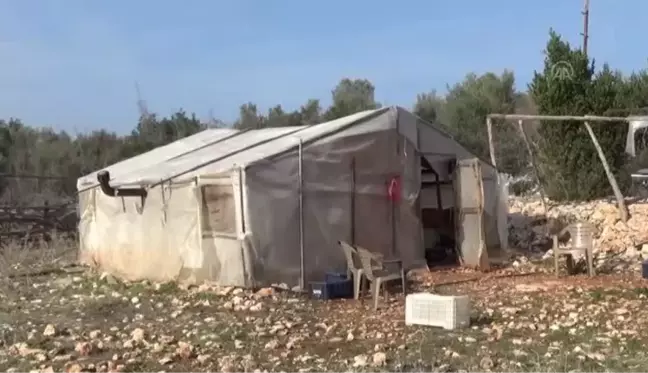 Toros Dağları'ndaki Yörük çocuklara kışlık giyecek yardımı