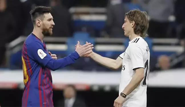 Barcelona, Real Madrid ile oynayacağı 'El Clasico'ya özel forma ile çıkacak