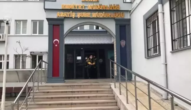 Otomobilde tüfekle iki kişiyi vuran zanlı adliyeye sevk edildi