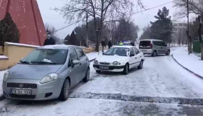 Safranbolu'da kar yağışı