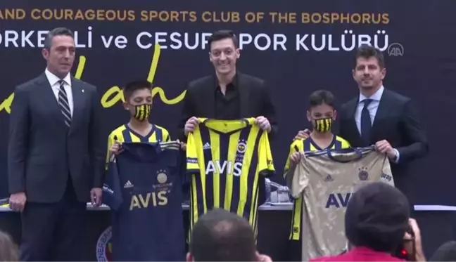 Fenerbahçe'de Mesut Özil için imza töreni düzenlendi - Mesut Özil (2)