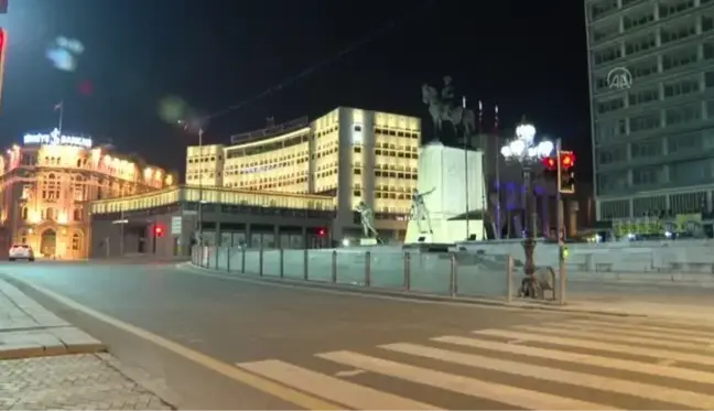 Başkentte, yarın sabah 05.00'te son bulacak sokağa çıkma kısıtlamasına genel olarak uyulduğu görüldü