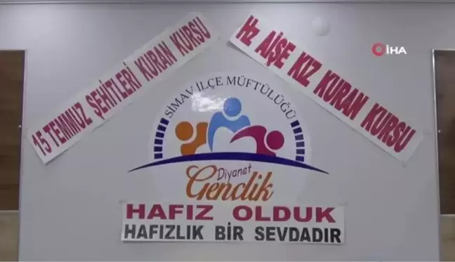 3 çocuk annesi kadın 3 yılda hafız oldu