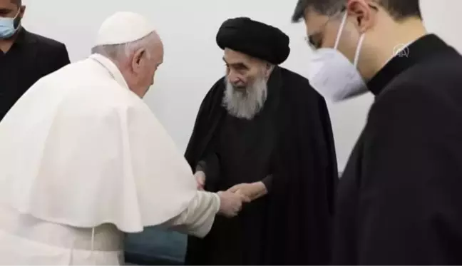 Papa Franciscus Irak'ta Şiilerin dini mercisi Sistani ile insanlığın karşılaştığı zorlukları görüştü(2)