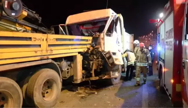 Hafriyat kamyonu park halindeki kamyona arkadan çarptı: Bir yaralı