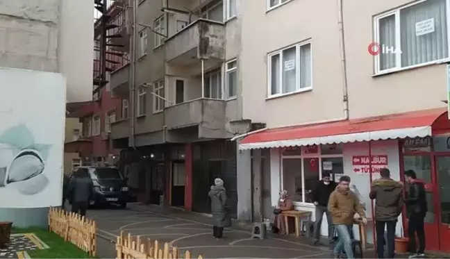 Son dakika: Cinnet getiren koca önce karısı sonra kendini öldürdü