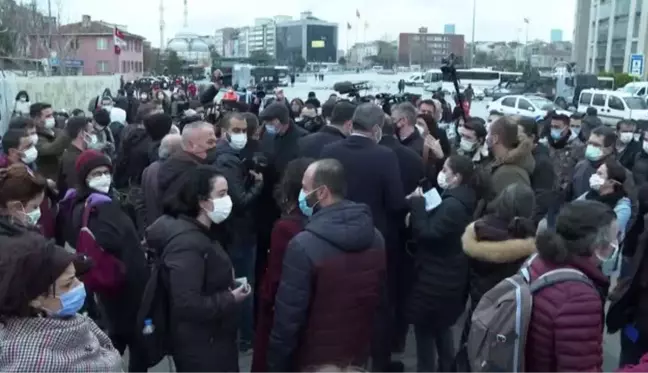 Son dakika haberi: Boğaziçi Üniversitesi'nde Kabe fotoğrafının yere serilmesi davasında sanıklar savunma yaptı