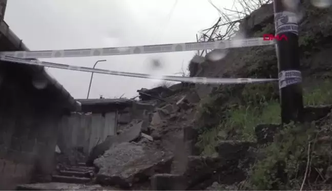 Zonguldak'ta heyelan bir evin istinat duvarını yıktı