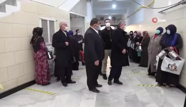 Pandemide ara verilmişti, bir yıl sonra kazanlar yeniden ihtiyaç sahipleri için kaynamaya başladı