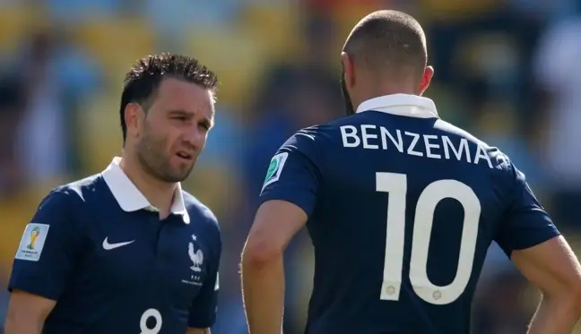 Valbuena'ya kaset şantajı yapan Real Madrid'in yıldızı Benzema mahkemeye çıkıyor! Benzema hapse girebilir