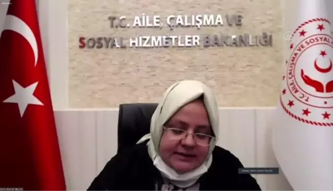 Bakan Zehra Zümrüt Selçuk: 