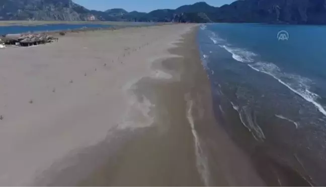 (DRONE) Güney Ege'nin mavi bayraklı plajları tatilcileri bekliyor (2)