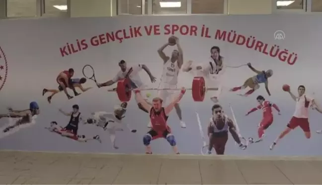 Kilisli gençlerin bilek güreşindeki başarısı, kentte bu spora ilgiyi artırdı