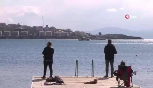 Son dakika haberleri | Foça'da düşen uçağın ardından çalışmalar devam ediyor