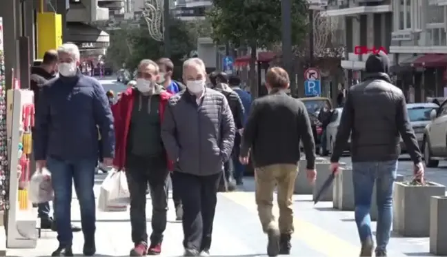 Son dakika haber! SAMSUN EN ÇOK VAKA GÖRÜLEN SAMSUN'DA SOKAKLARDA İNSAN YOĞUNLUĞU