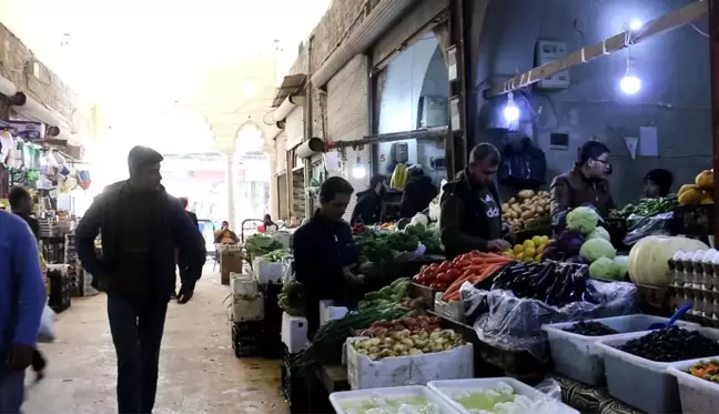 Suriye'de halk düşük alım gücü nedeniyle Ramazan alışverişi yapamıyor