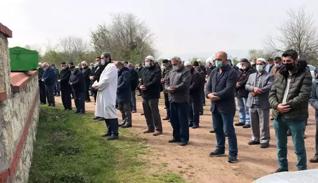 Son dakika haberleri | Elleri bantlanarak öldürülen yaşlı adam son yolculuğuna uğurlandı