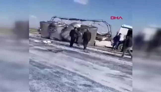 SÜT TANKERİ YOLDAN ÇIKTI; TONLARCA SÜT YOLA DÖKÜLDÜ