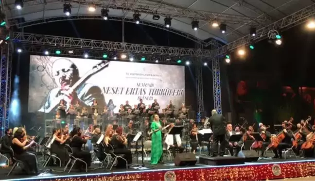 Mersin Devlet Opera ve Balesi, halk ozanı Neşet Ertaş'ın sevilen türkülerini senfonik yorumladı