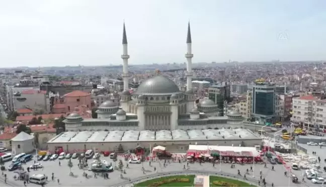 Taksim'e yapılan cami açılışa hazırlanıyor