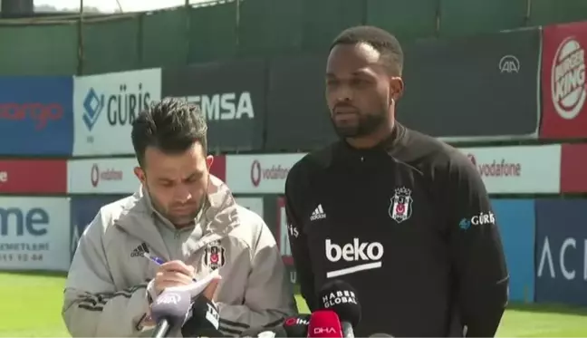 Cyle Larin Galatasaray derbisini kazanacaklarına inanıyor (2)