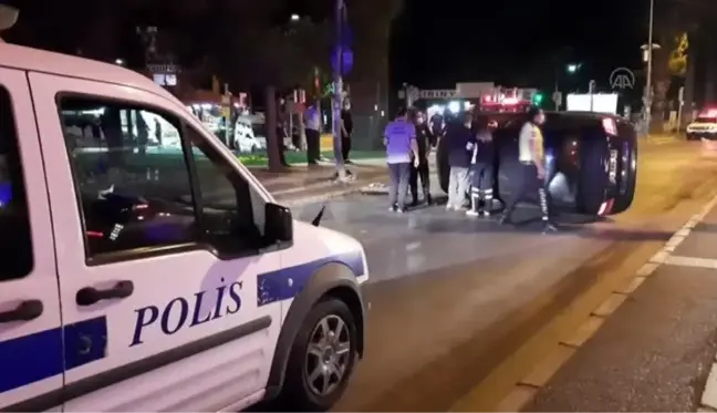 Takla atan otomobilde bulunan bir kişi yaralandı